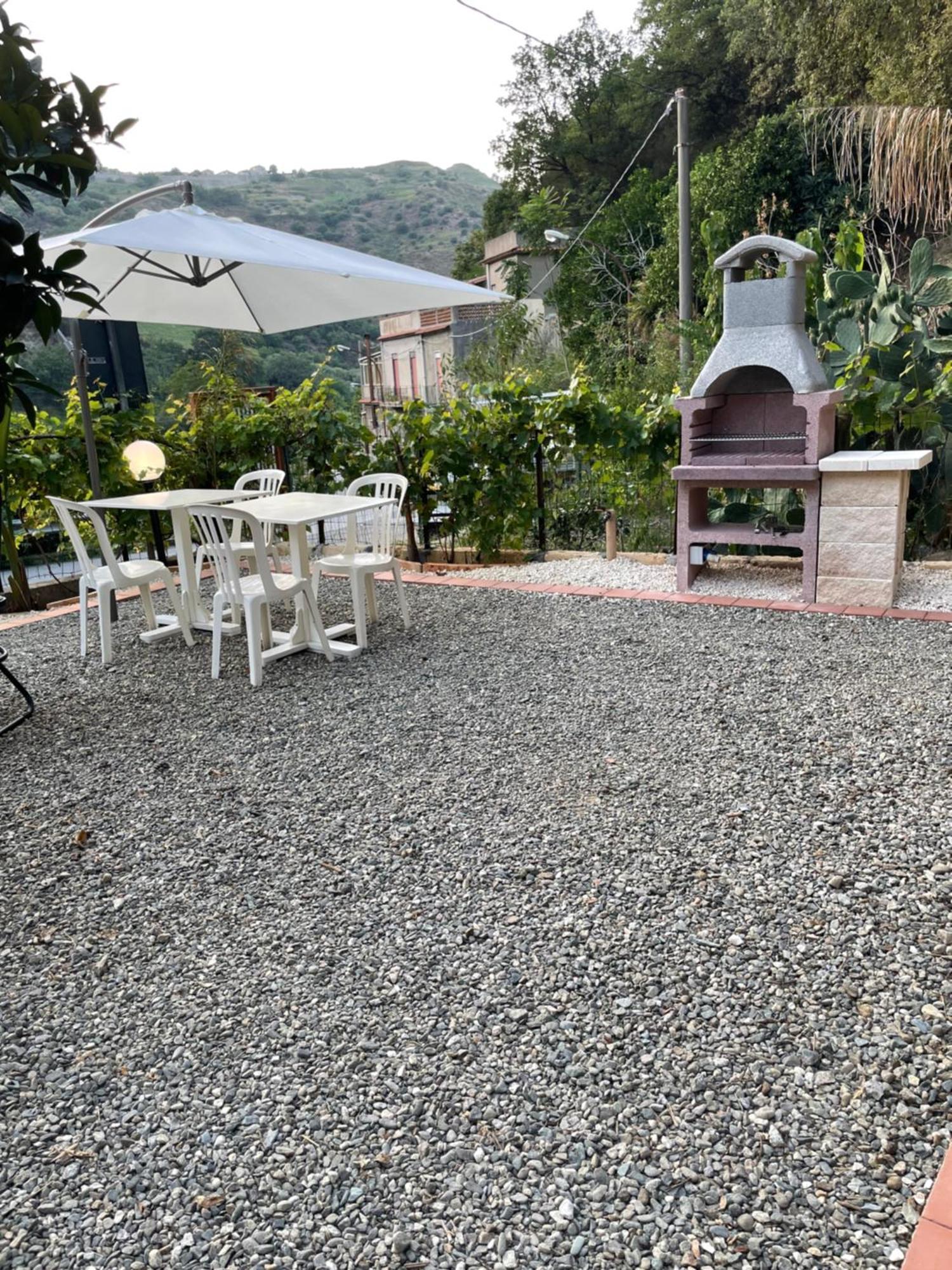 Villa Le Maioliche à Saponara Extérieur photo